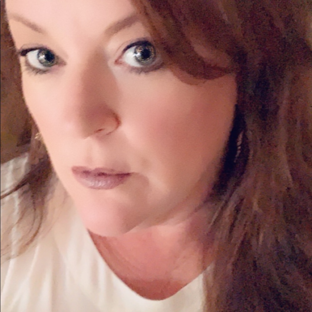 Meet your Posher, Gayle